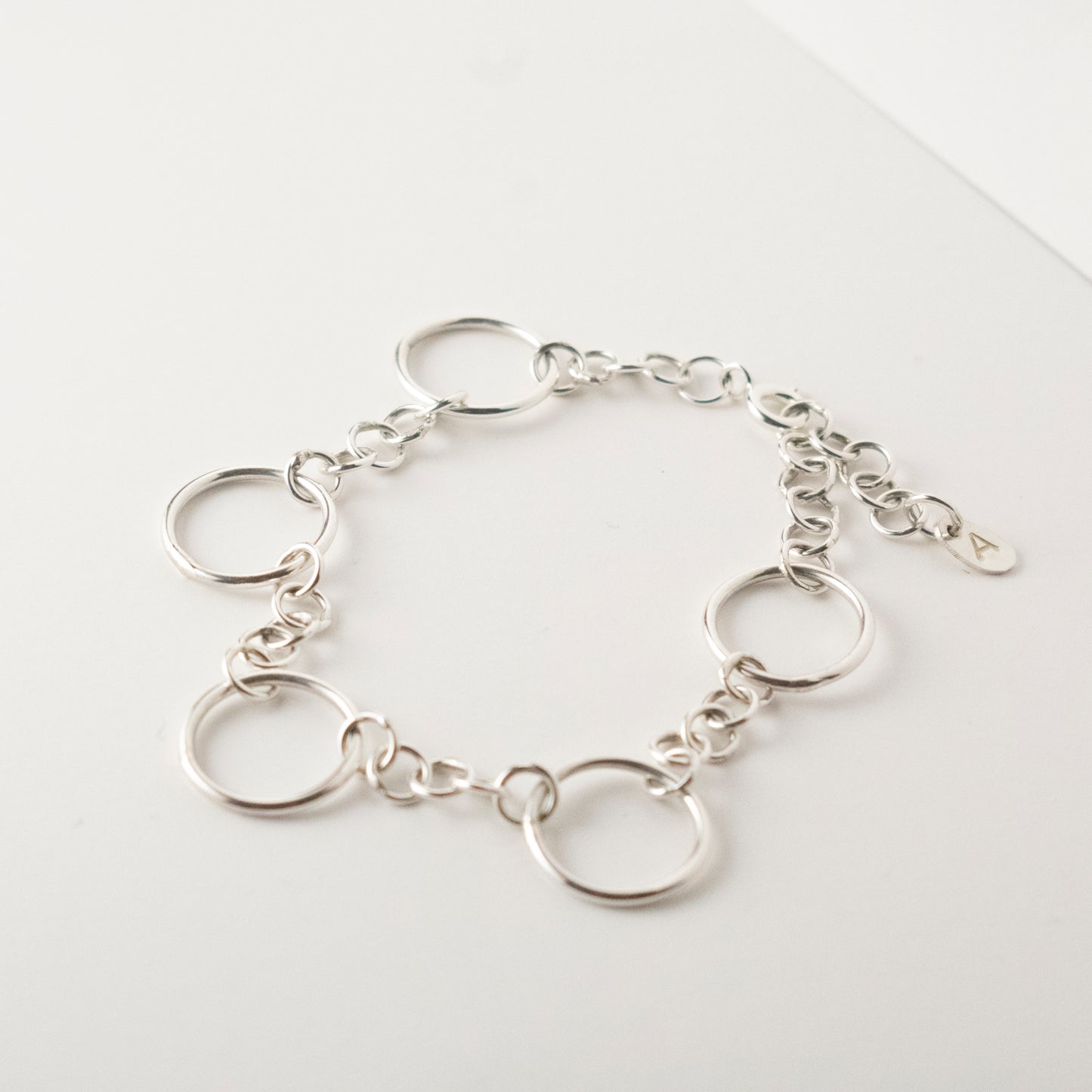 Round Link Bracelet