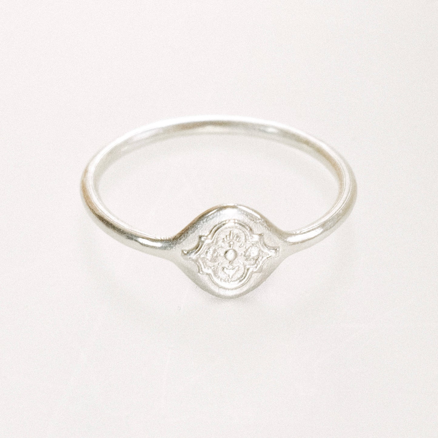 Motif Pinky Ring